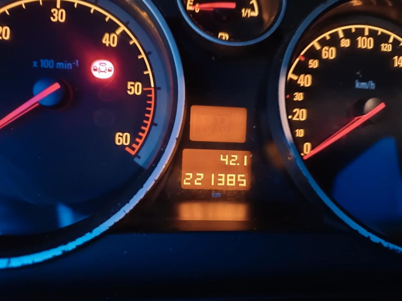 Opel Zafira 1.9 diesel automatica