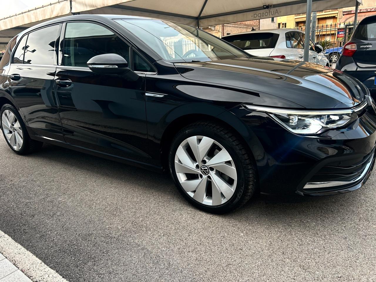 Volkswagen Golf 1.5 TGI DSG Style 2022