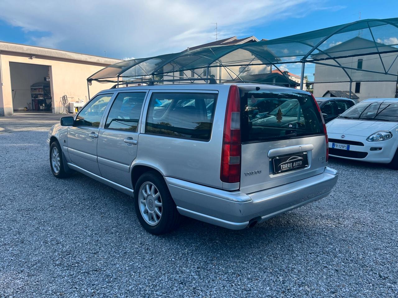 Volvo V70 2.0i cat