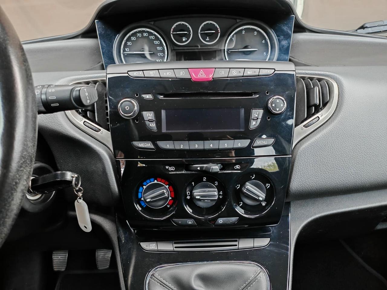 Lancia Ypsilon 1.3 MJT 16V 95 CV 5 porte S&S Platinum