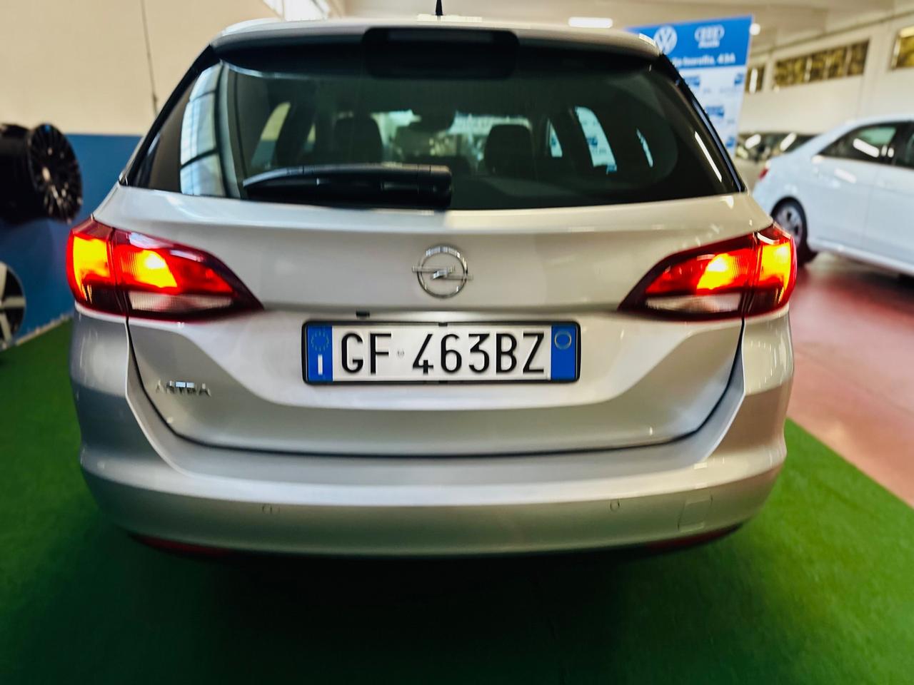 Opel Astra 1.5 CDTI 122 5 porte Business Elegance/2021