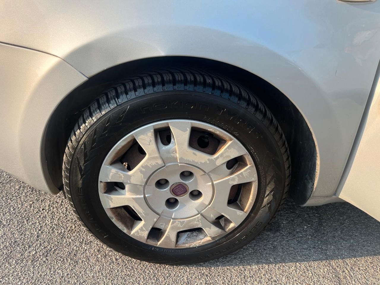 Fiat Idea 1.4 BlackLabel