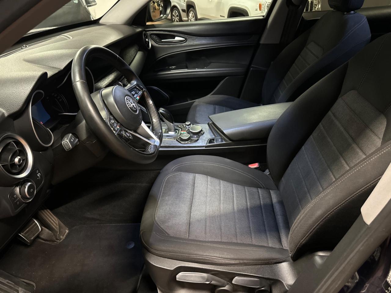 Alfa Romeo Stelvio 2.2 Turbodiesel 190 CV AT8 RWD Business