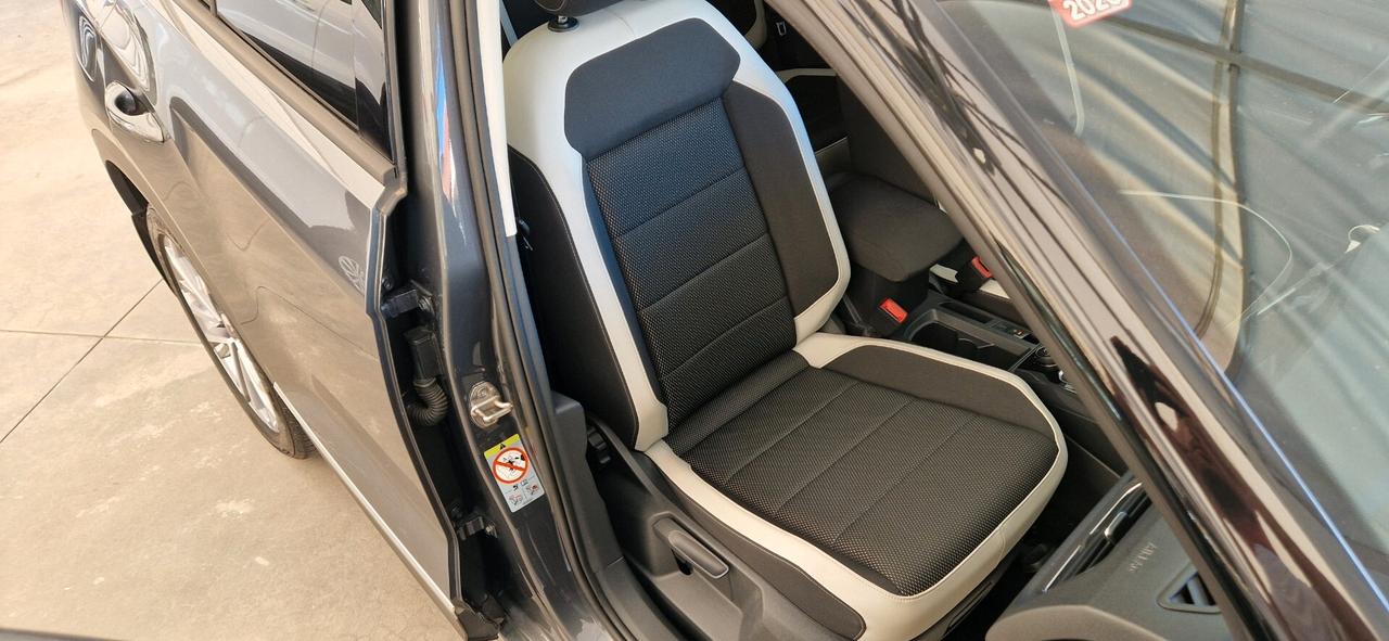 Volkswagen T-Roc 2.0 TDi 150cv 4MOTION Advanced Sport