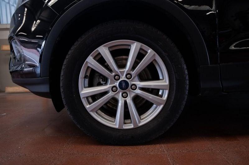 Ford Kuga 1.5 tdci Plus s&s 2wd 120cv