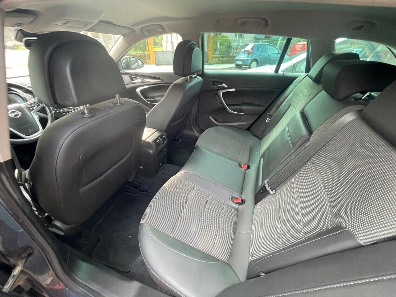 Opel Insignia 2.0 CDTI Tourer G. TRAINO