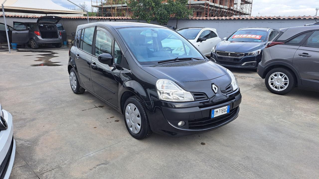 Renault Modus Grand Modus 1.2 16V TCE