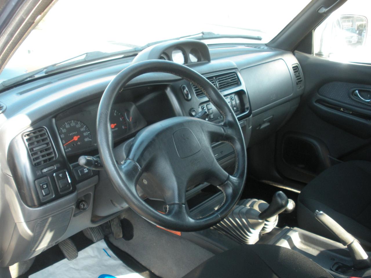 Mitsubishi L200 2.5 TDI 4WD Double Cab GLS 115cv