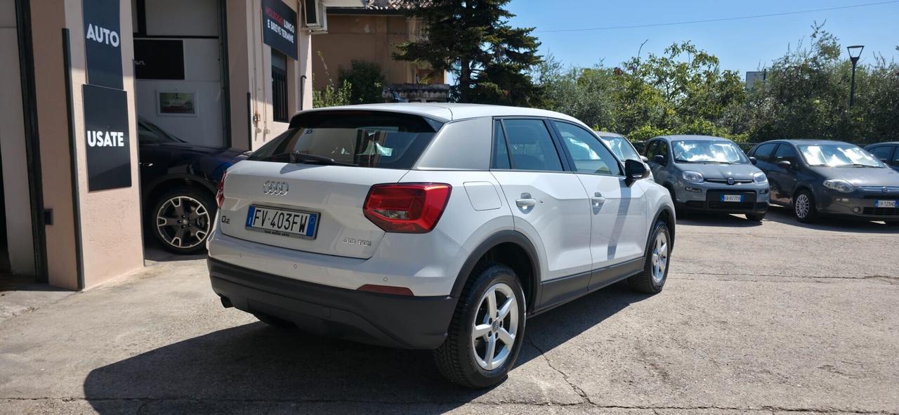 Audi Q2 30 TDI Business