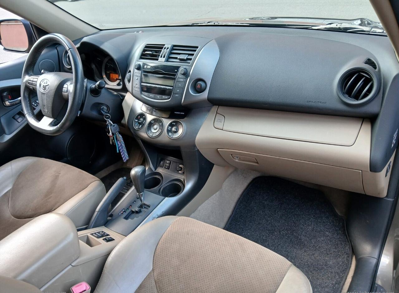 TOYOTA Rav4 Crossover 2.200 D-Cat 150cv 4WD Autom.