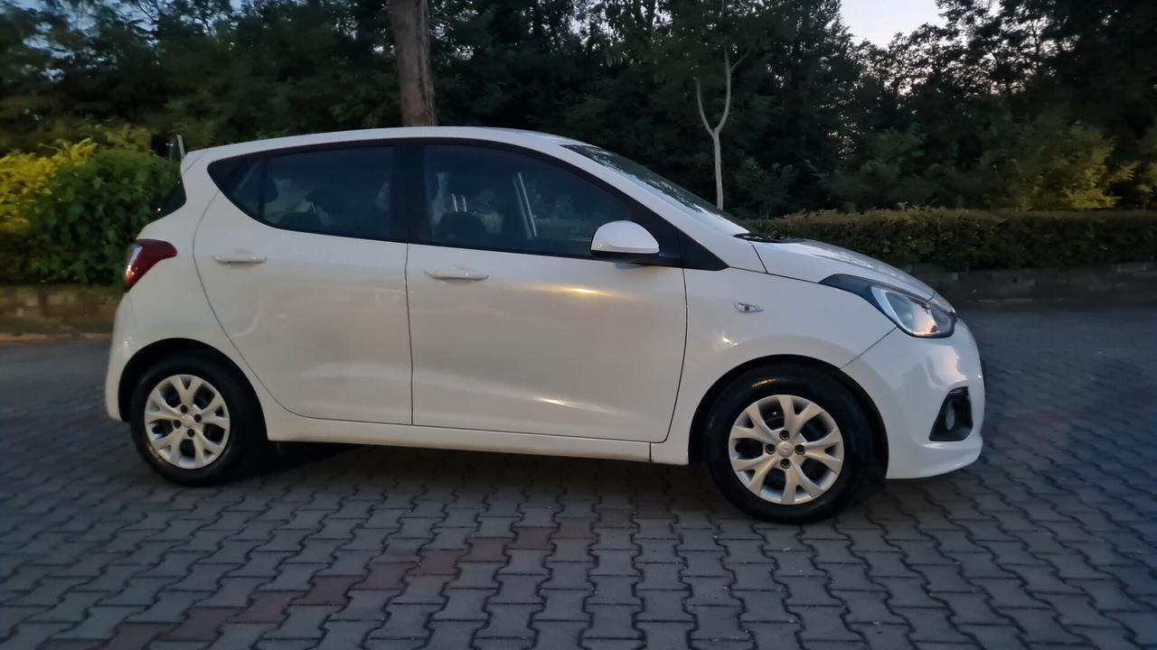 Hyundai i10 1.0(UNICOPROPRIETARIO)MPI Comfort