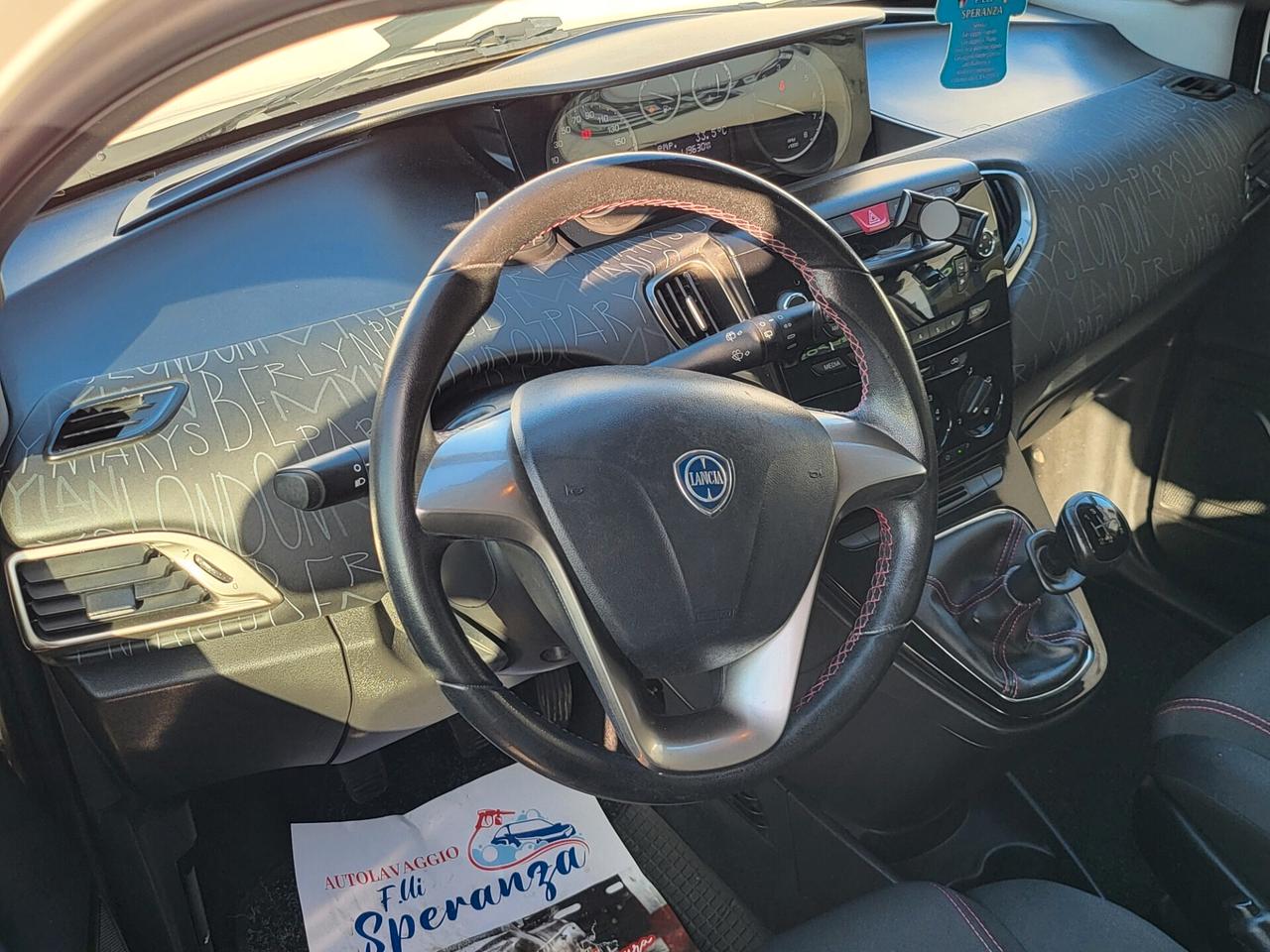 Lancia Ypsilon - 2014 1.2 69 CV 5 porte GPL Ecochic Elefantino