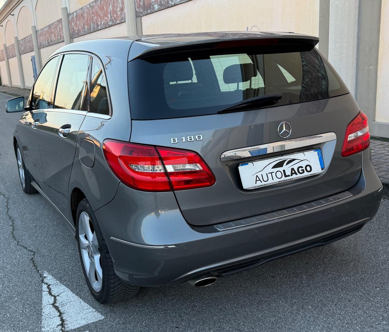 Mercedes-benz B 180 BlueEFFICIENCY Premium