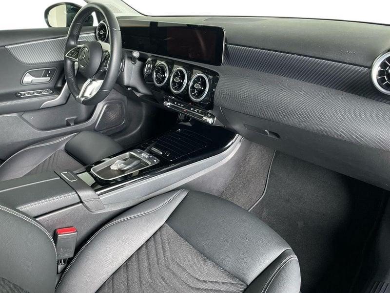 Mercedes-Benz Classe A A 180 d Automatic Progressive Advanced