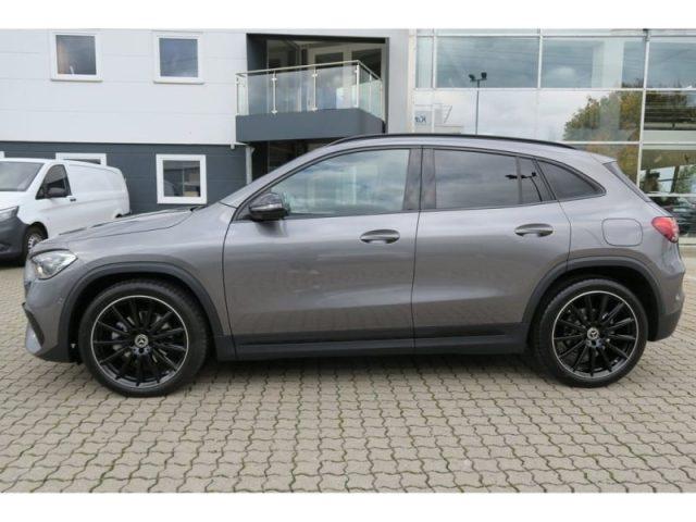 MERCEDES-BENZ GLA 200 d Automatic 4Matic Premium