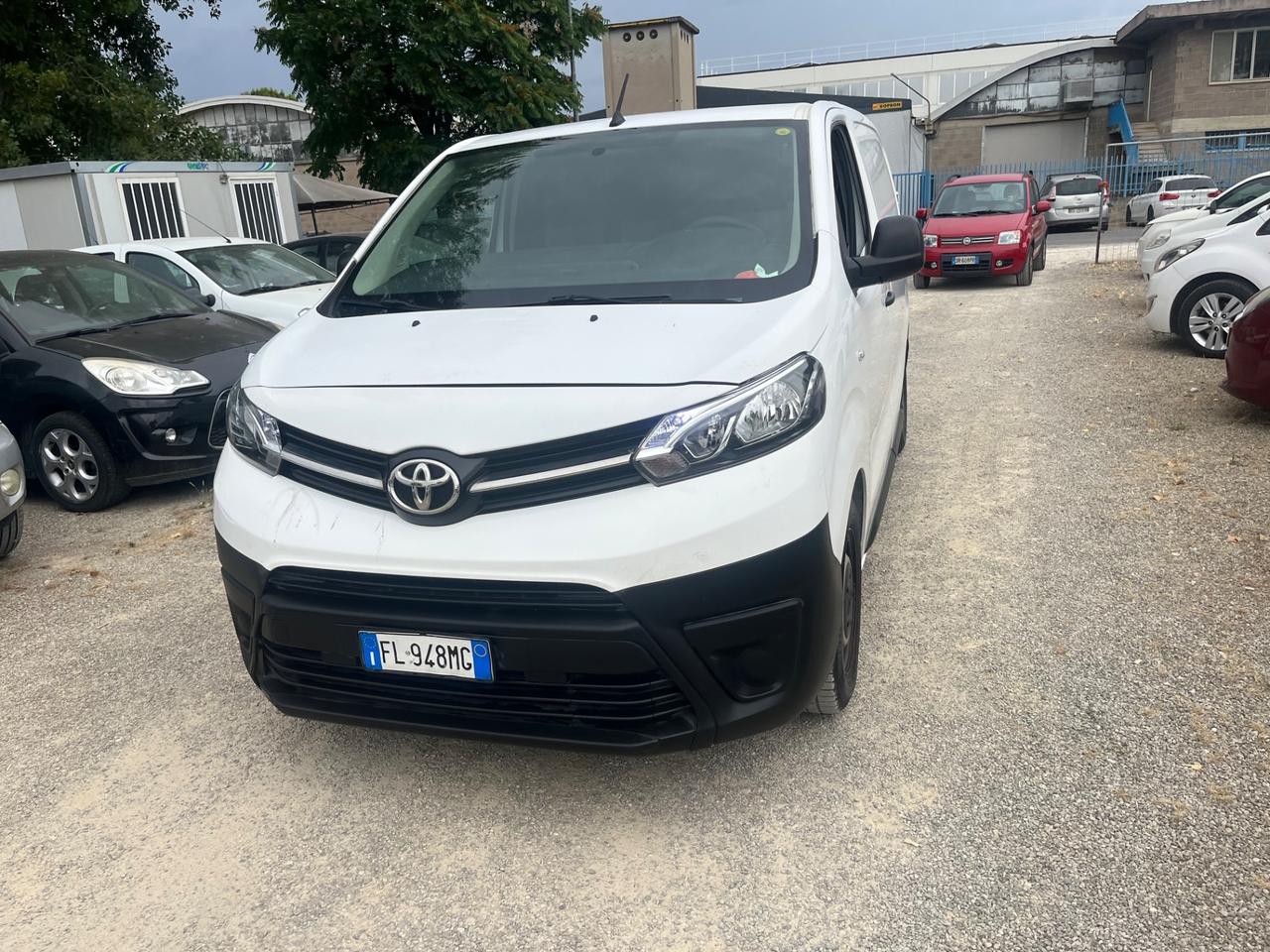 Toyota Proace Proace Verso 1.6D L0 S Comfort