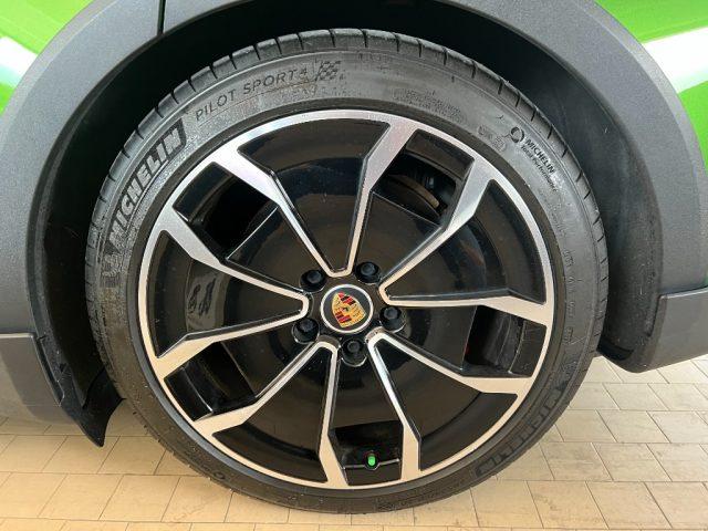 PORSCHE Taycan 4S Cross Turismo Battery Plus