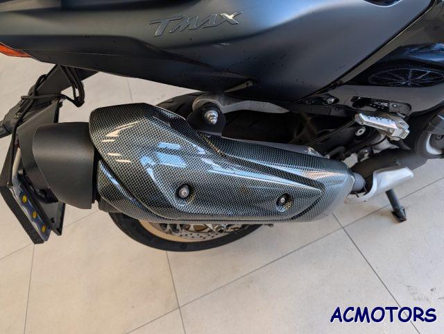 YAMAHA T-Max 560 TECH MAX