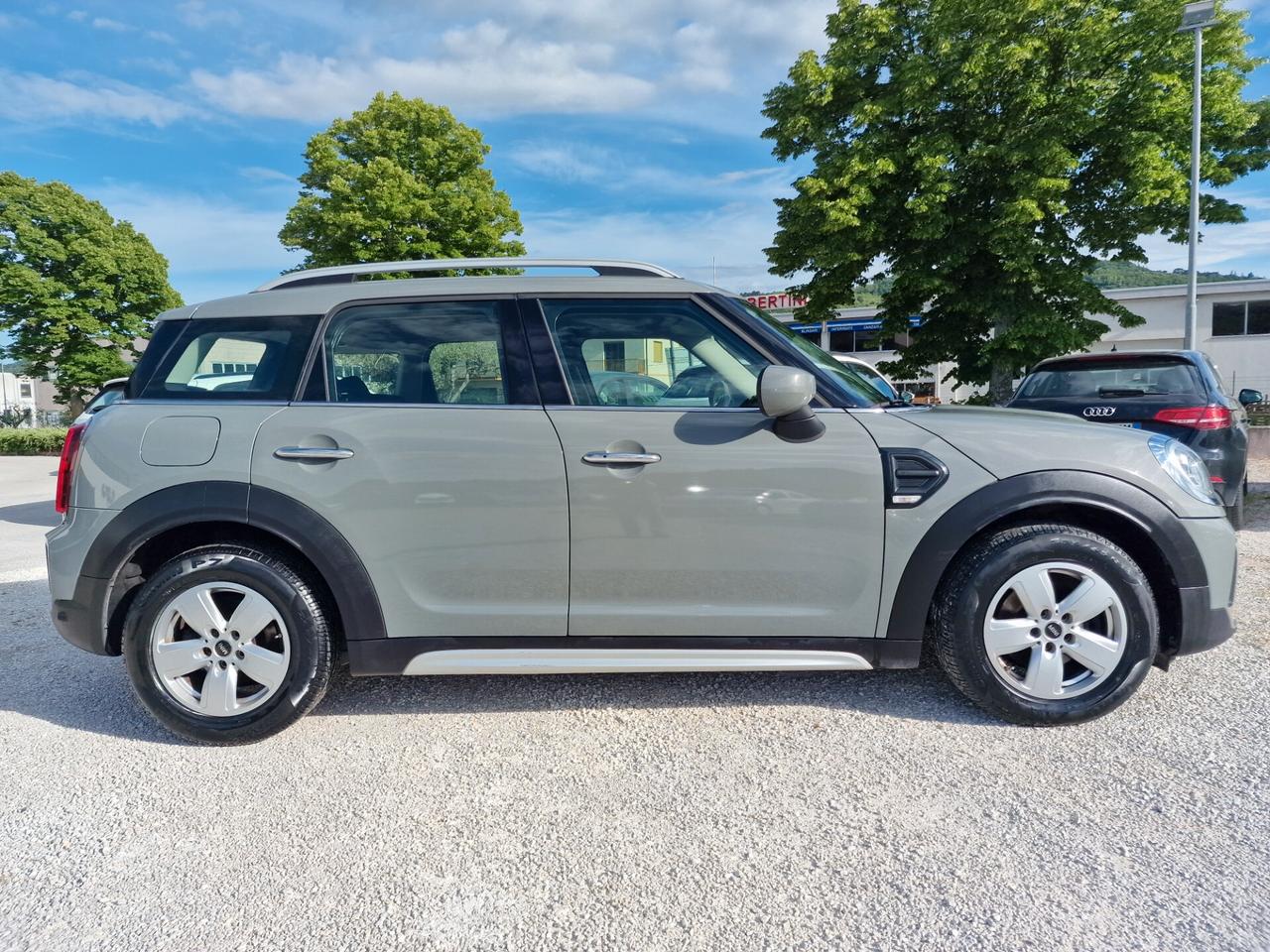 Mini One D Countryman 1.5 Business DCT 115 cv