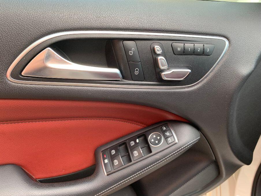 Mercedes-benz B 200 d Automatic Premium - UNIPROPRIETARIO