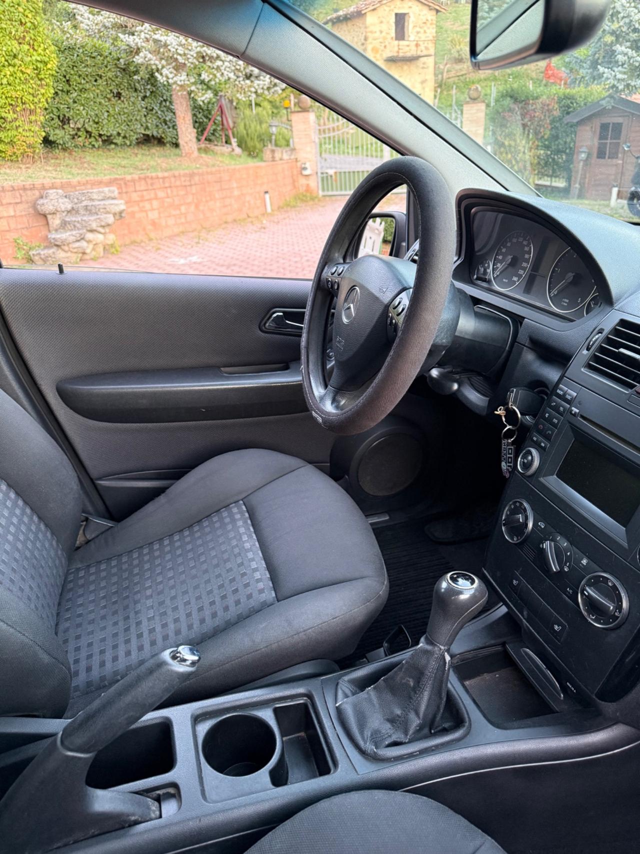 Mercedes-benz A 160cdi neopatentati ok
