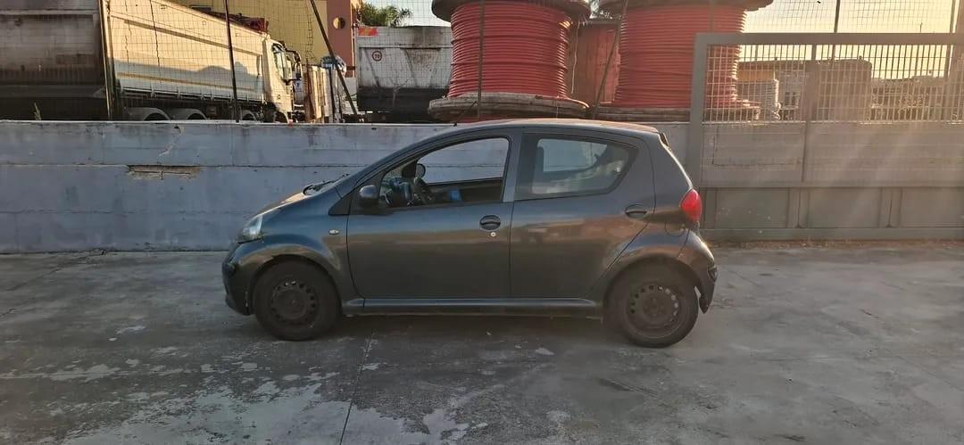 Toyota Aygo 1.0 12V VVT-i 5 porte