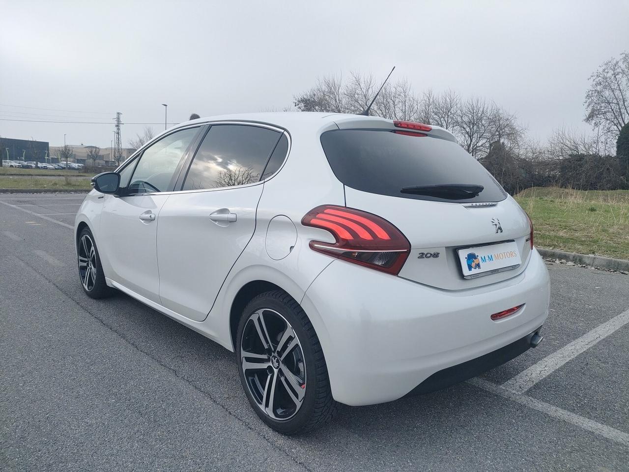 PEUGEOT 208 208 5p 1.5 bluehdi GT Line s&s 100cv