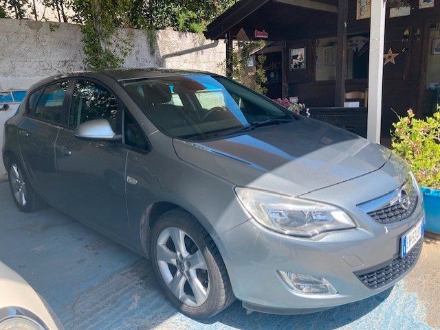 Opel Astra 1.4 100CV 5 porte Elective