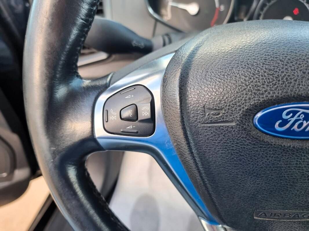 Ford EcoSport 1.5 TDCi 95 CV Business