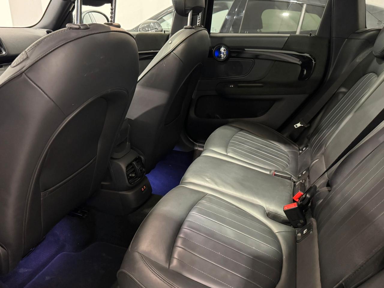 Mini Cooper Countryman 1.5 Essential