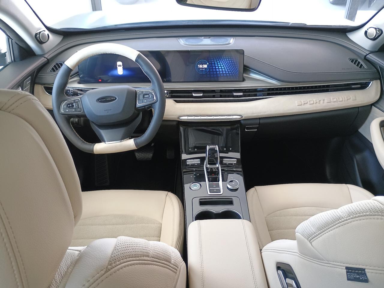 Sportequipe Sportequipe 8 Sportequipe 8 1.5 Turbo DHT Plug-in Prezzo di Listino €. 56.300,00 Km 0 €. 50.500,00