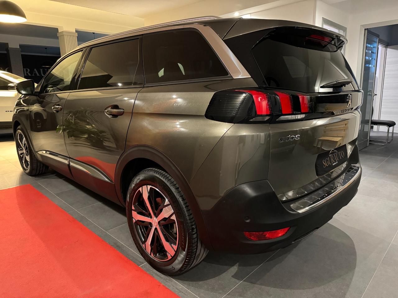 PEUGEOT 5008 1.5 BLUEHDI 130CV EAT8 7 POSTI ALLURE 2020