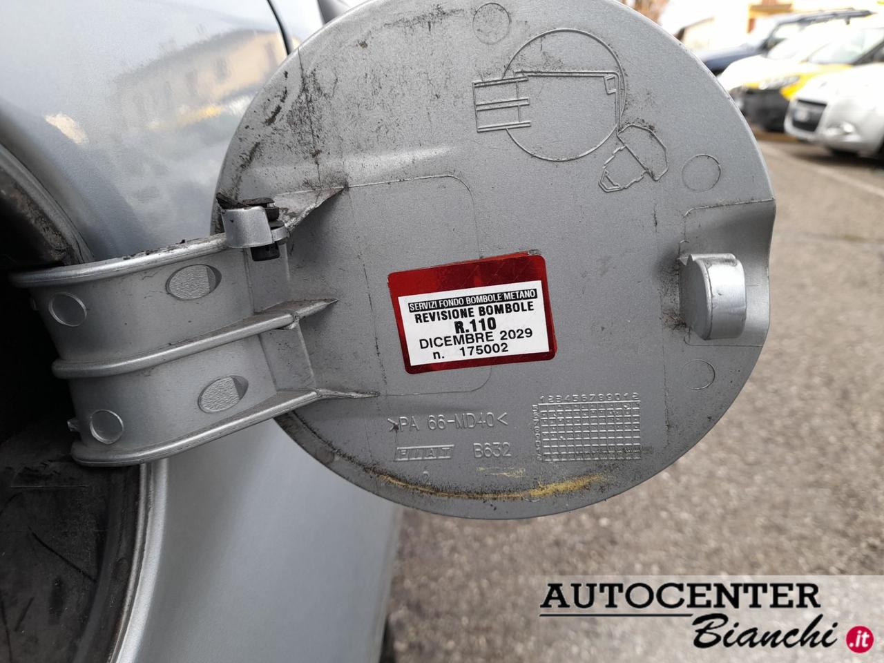 Fiat Grande Punto 5 Porte 5p 1.4 natural power Active