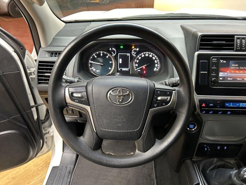 Toyota Land Cruiser 2.8 d-4d