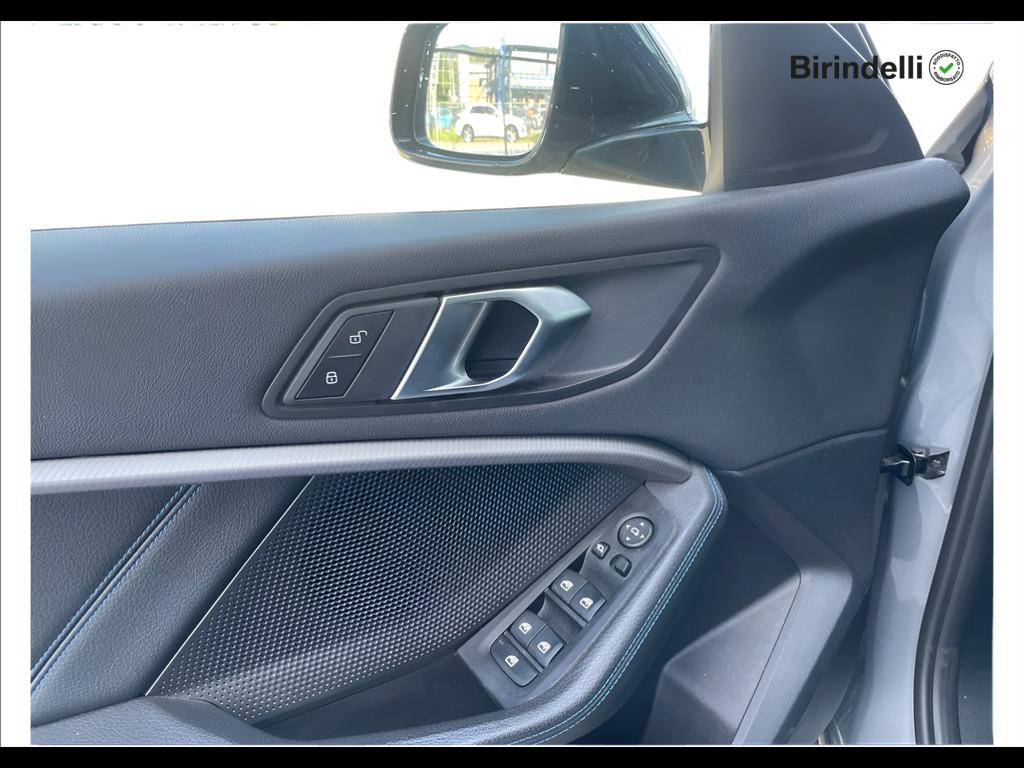 BMW Serie 1 (F40) - 118d 5p. Msport
