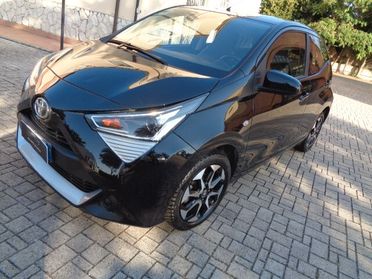 Toyota Aygo 1.0 VVT-i 72 CV 5 porte x-play