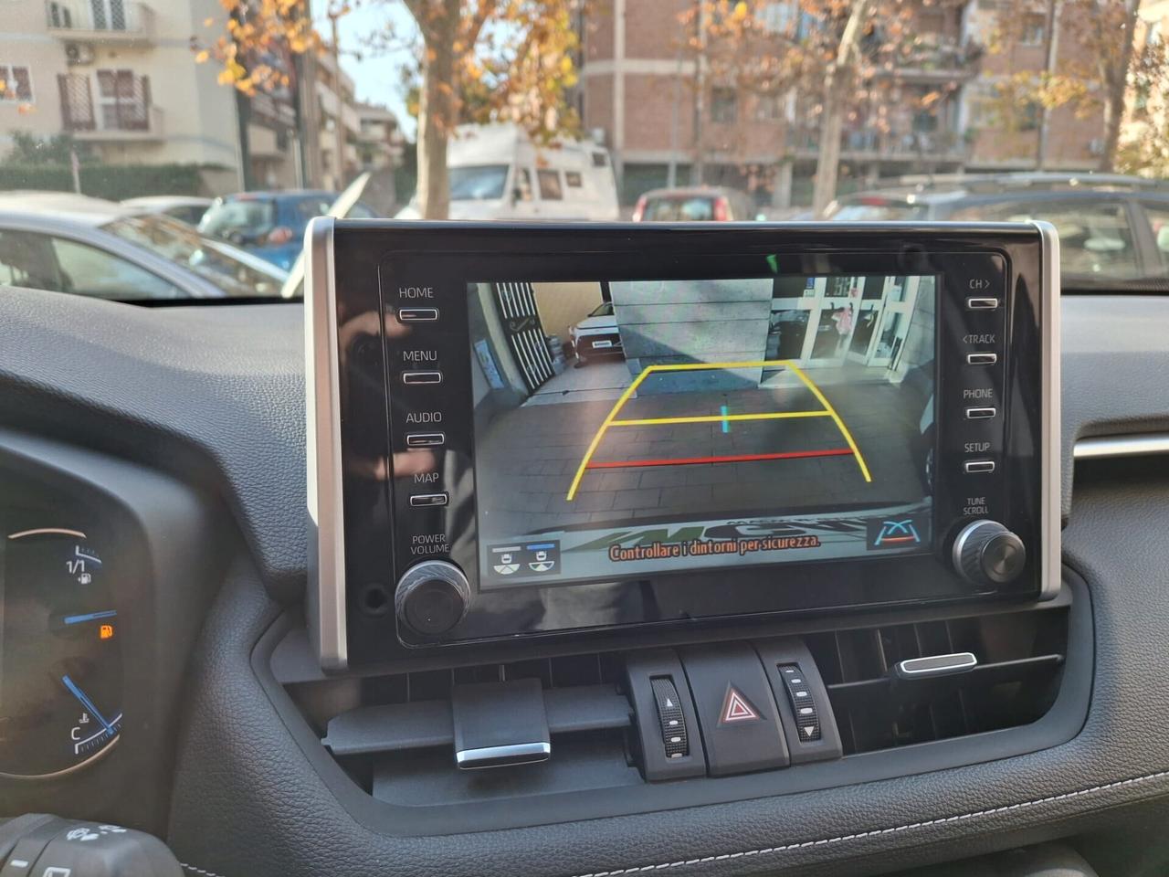 Toyota RAV 4 2.5 HV 2WD-i Business NO OBBL. FINANZ.