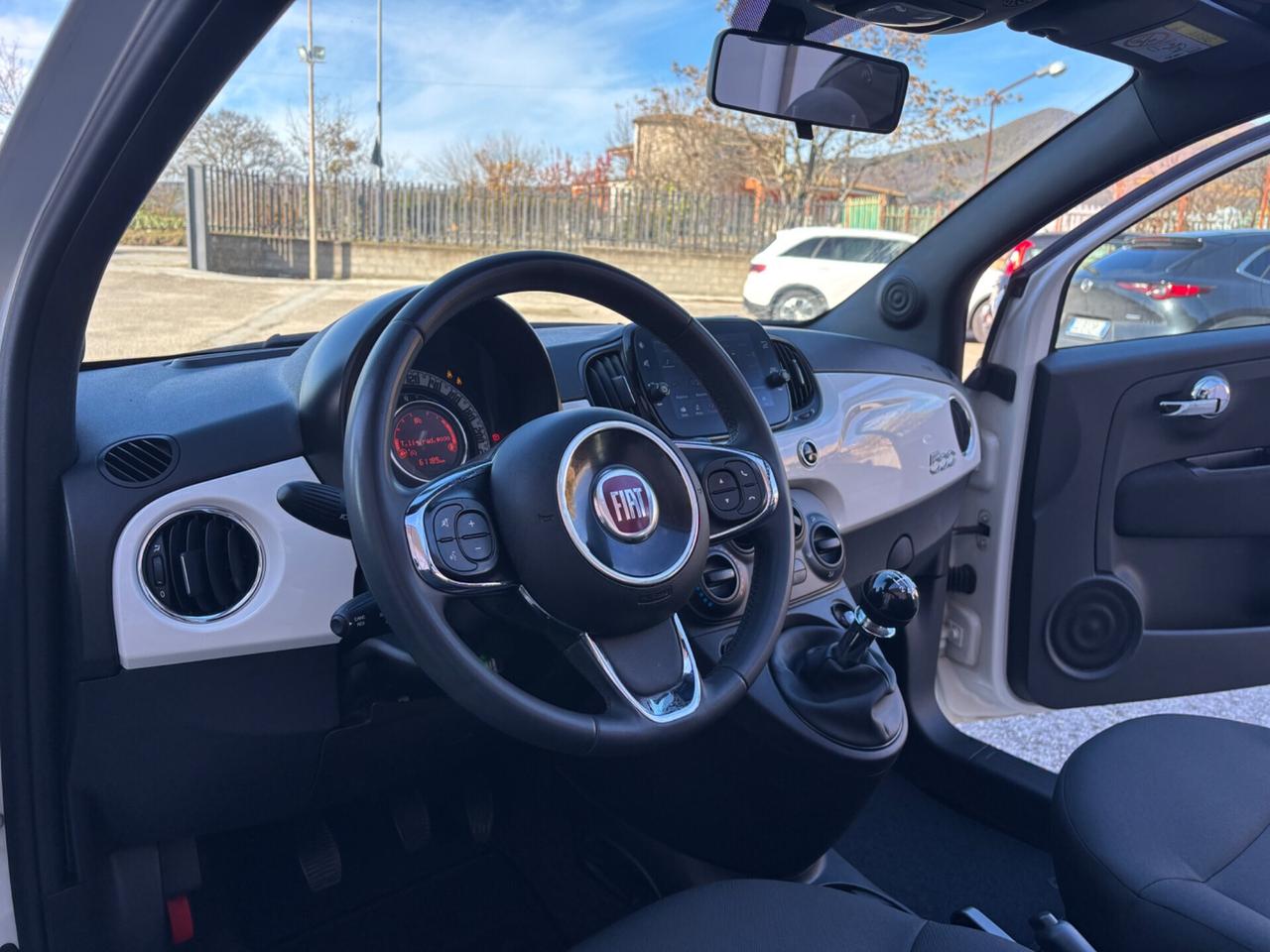 Fiat 500 C 1.0 Hybrid Dolcevita 05/2023
