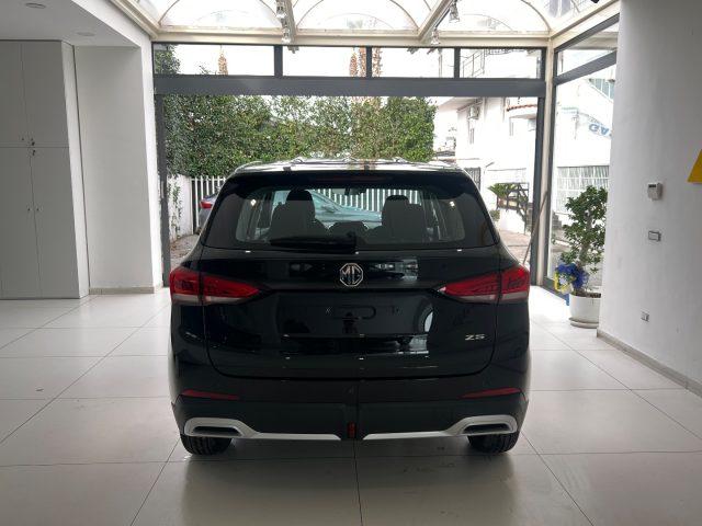 MG ZS 1.5 Standard tua da ?199,00 mensili