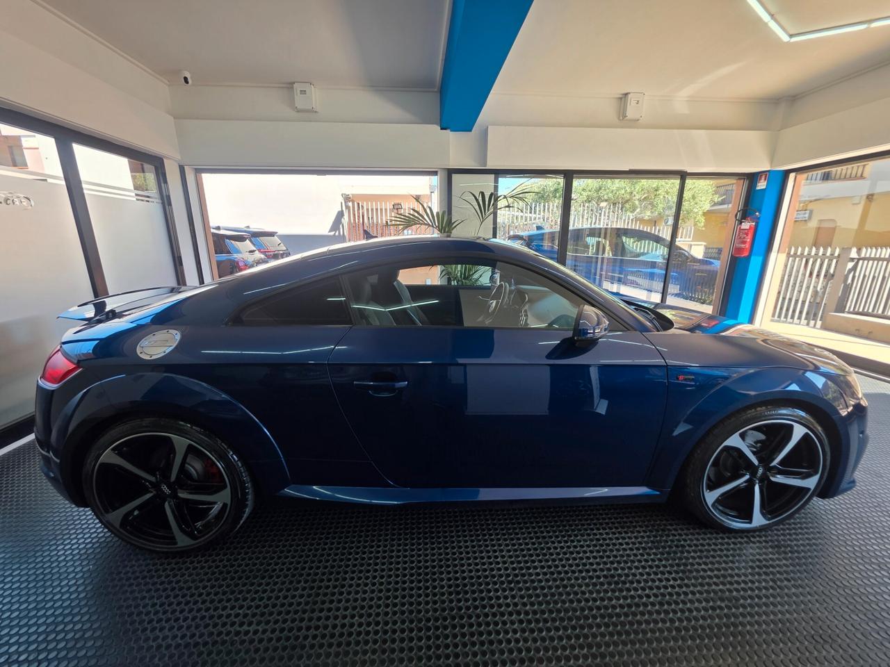 Audi TT Coupé 2.0TFSI quattro Stronic Sline