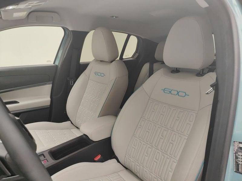 FIAT 600 IV 2023 1.2 hybrid La Prima 100cv auto