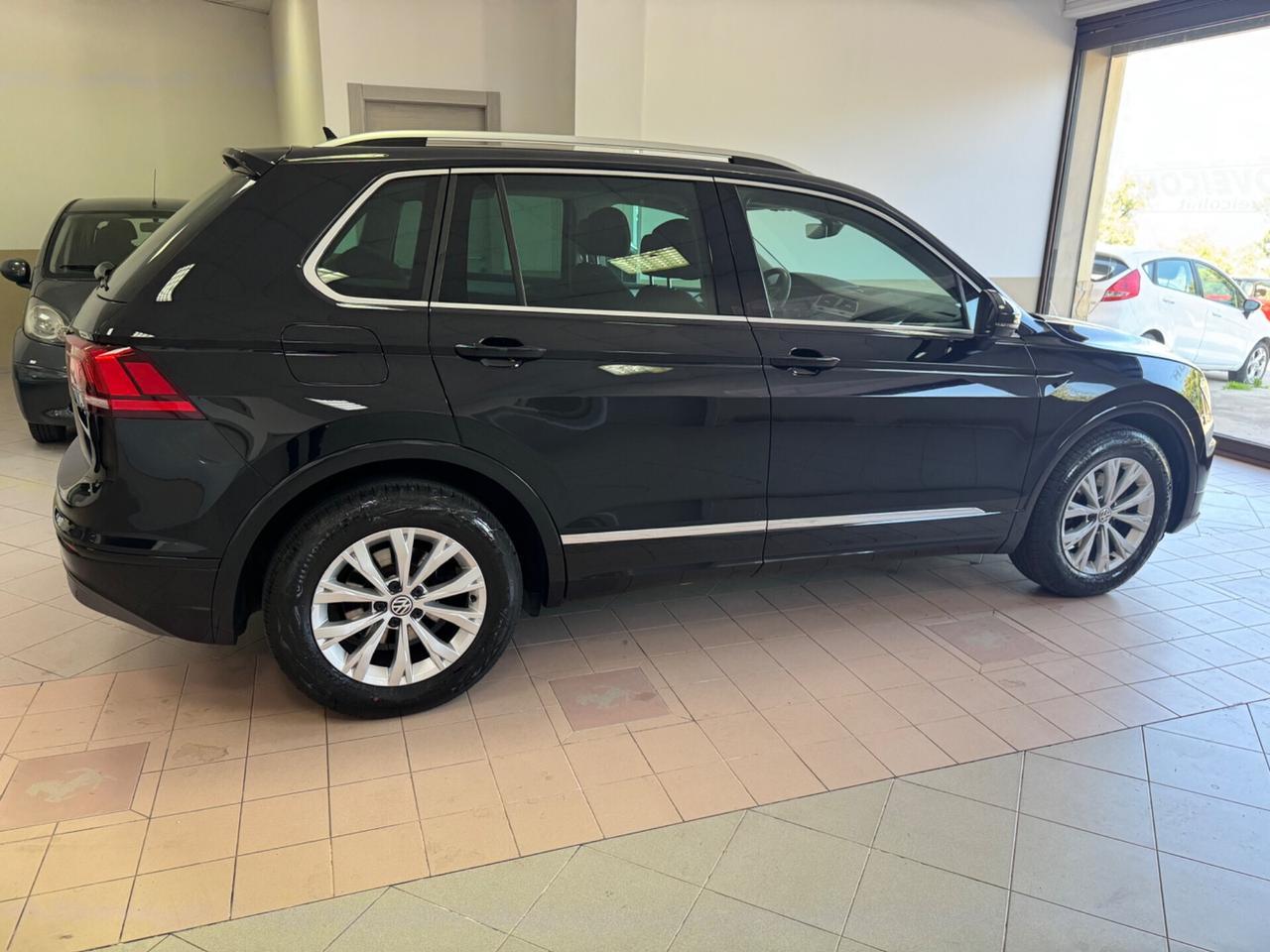 Volkswagen Tiguan 1.6 TDI SCR Sport BlueMotion Technology