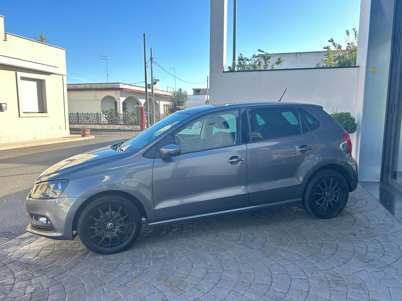 Volkswagen Polo 1.4 TDI 75Cv 5P COMFORTLINE-2014