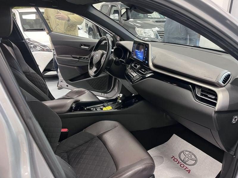 Toyota C-HR C-HR 1.8 Hybrid E-CVT Lounge