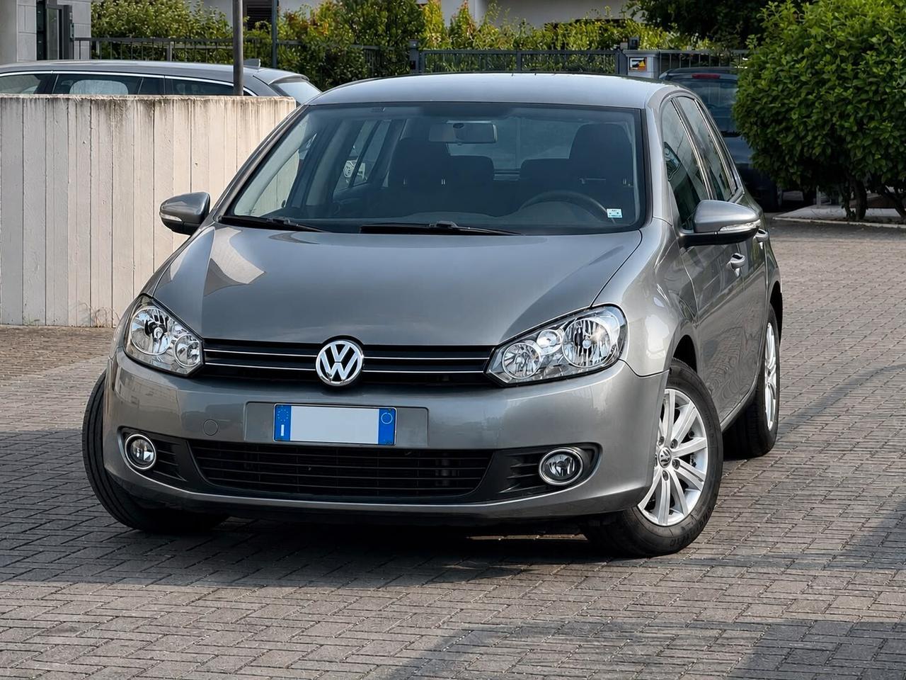 Volkswagen Golf 1.6 TDI DPF 5p. Comf. BlueM. Tech.