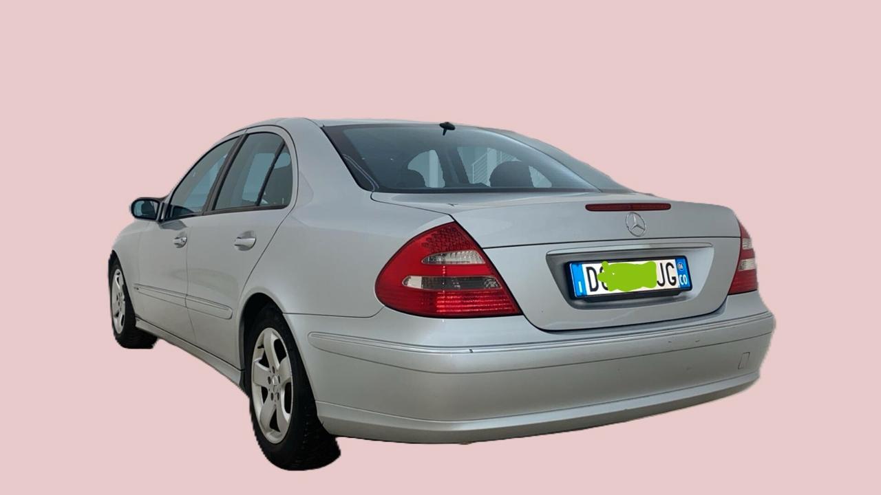 Mercedes-benz E 220 CDI cat Avantgarde