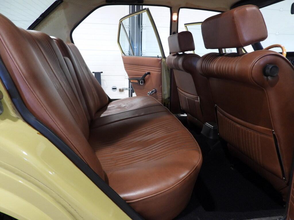 Alfa Romeo Spider Duetto II Coda Tronca ALFETTA TIPO 116.08 1^ SERIE SCUDO STRETTO