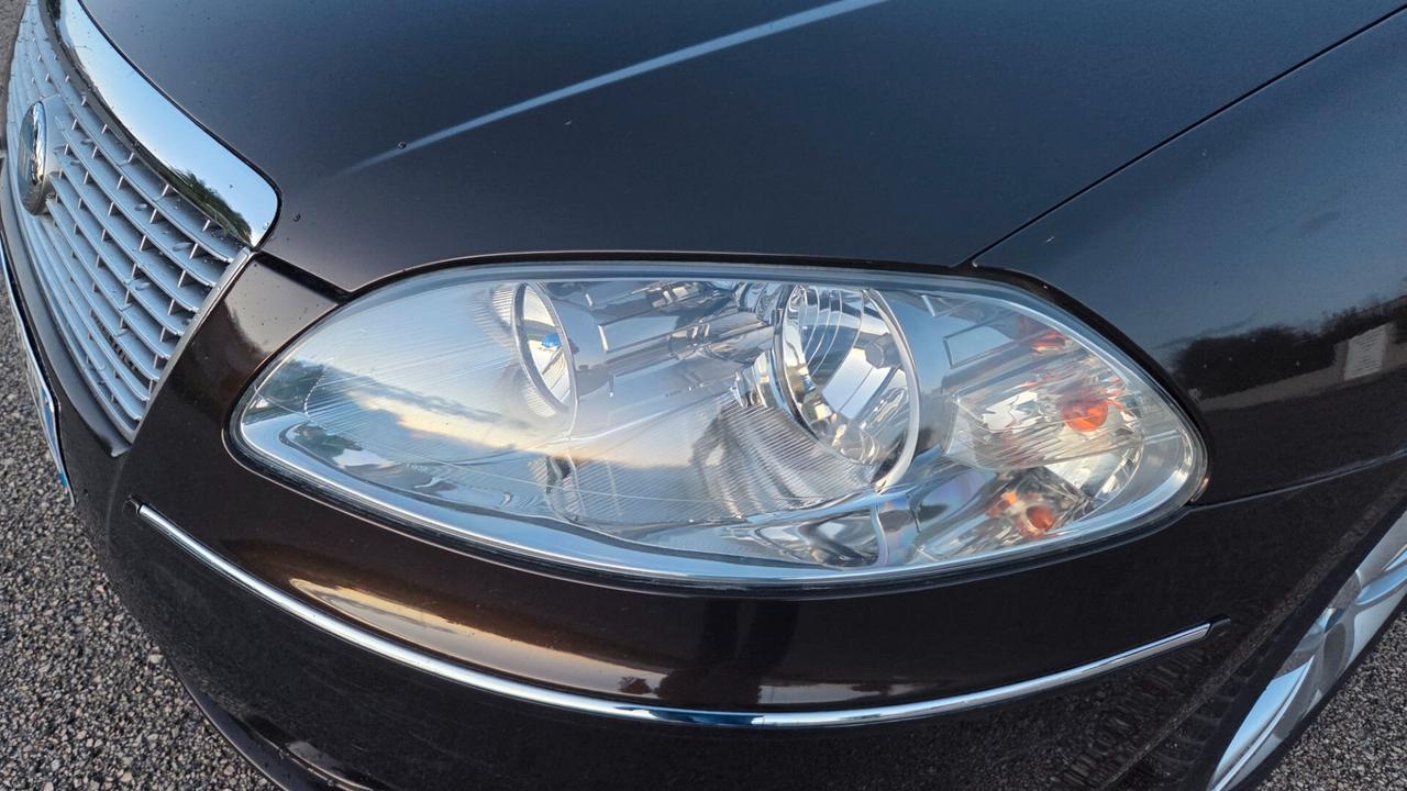 Fiat Croma 1.9 Multijet 16V Must