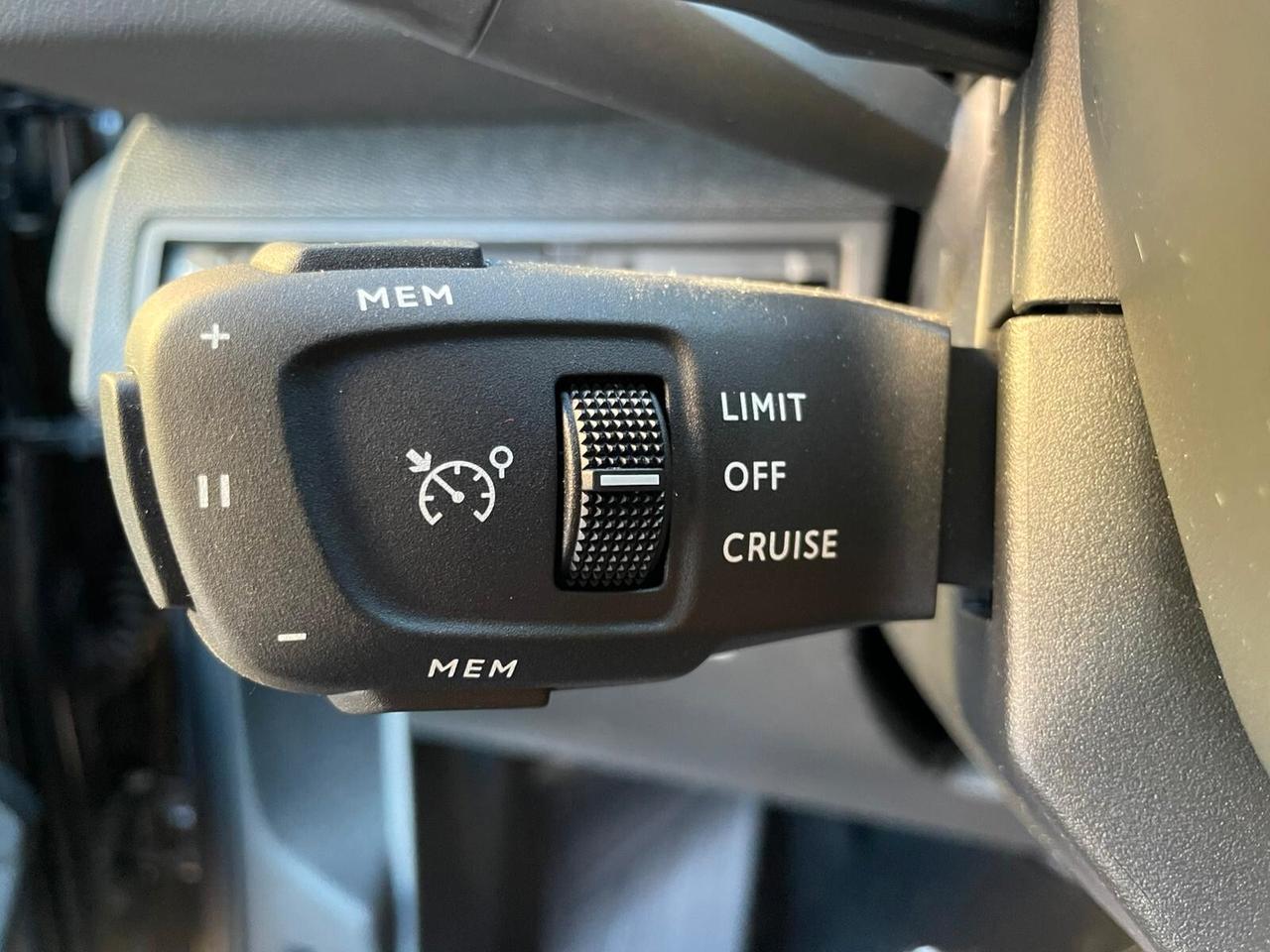 Peugeot 5008 BlueHDi 130 S&S EAT8 Allure Pack