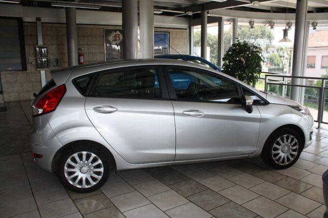 FORD Fiesta 1.5 TDCi 75CV 5 porte Business